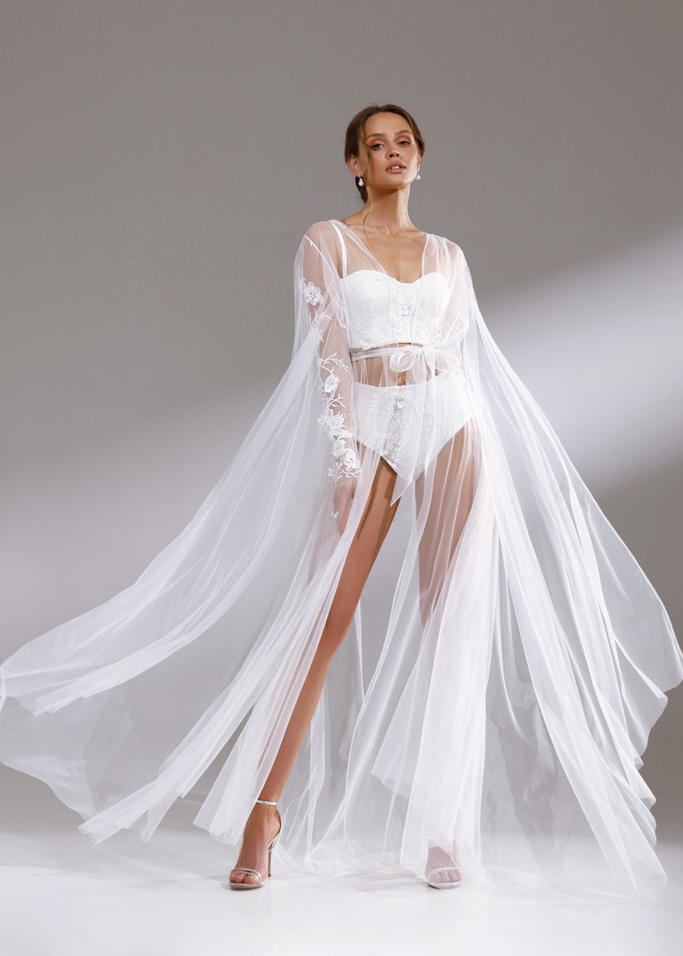 BLOSSOM Airy Peignoir with floral appliques