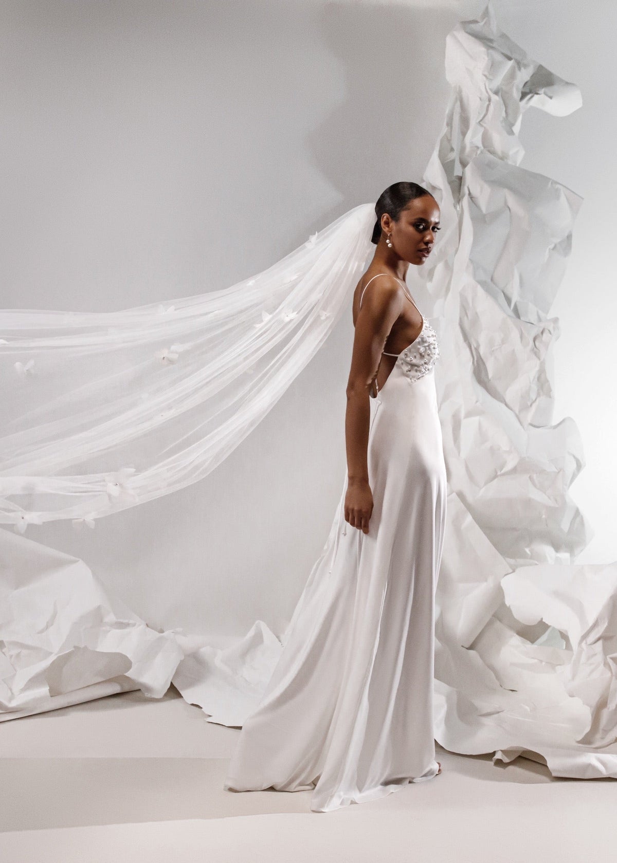 ANNA bridal veil with butterflies