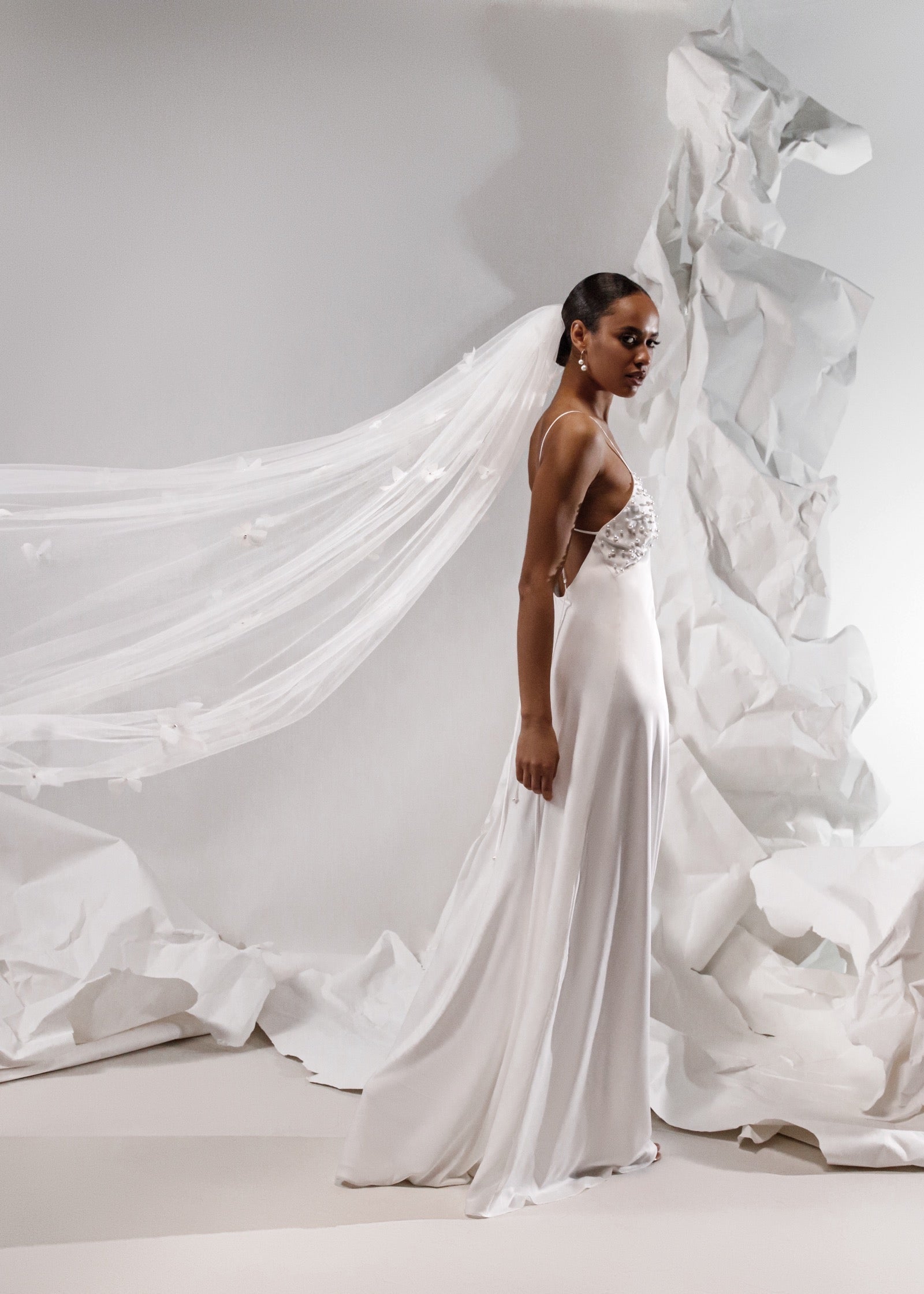 ANNA Butterfly Bridal Veil