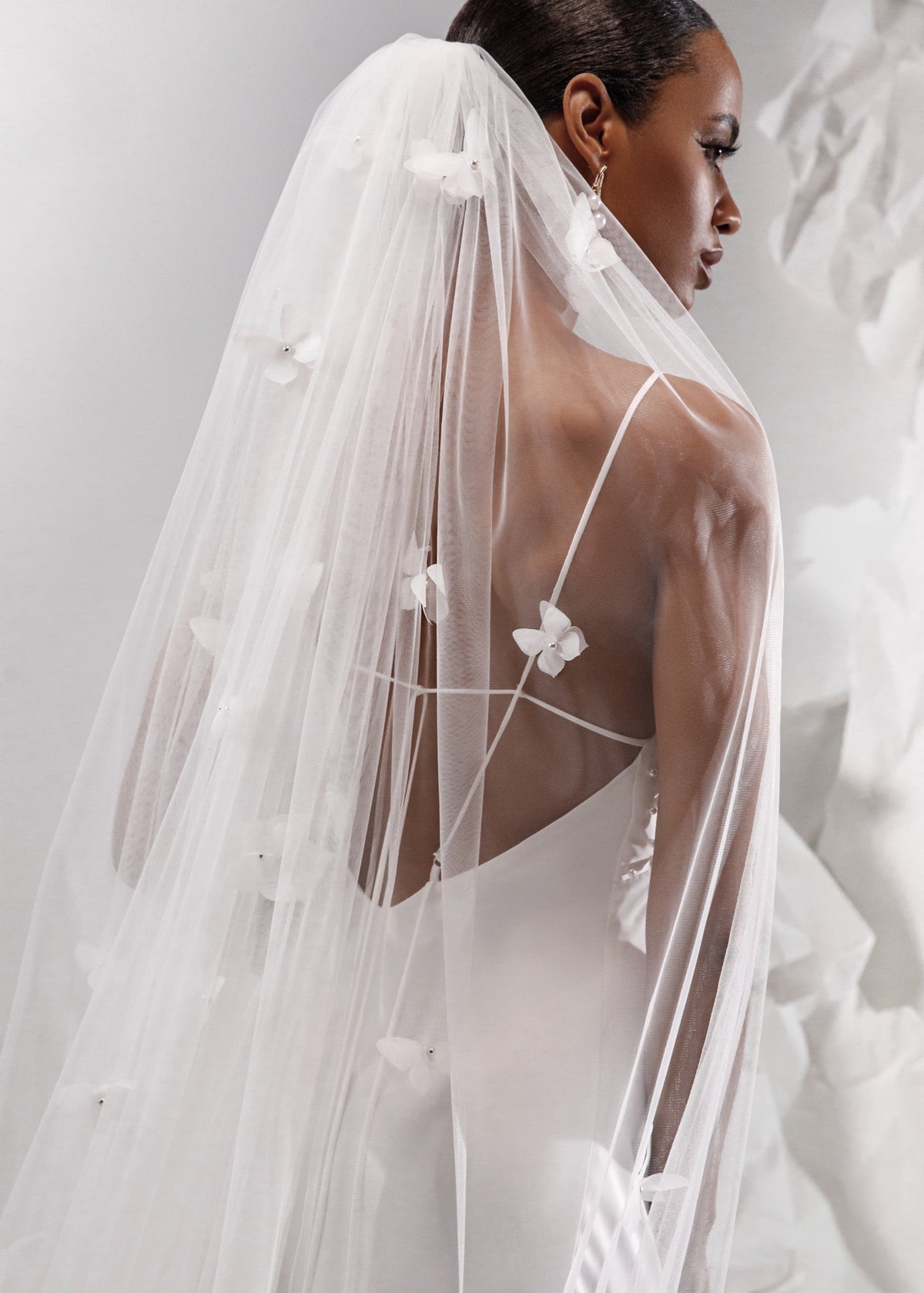 ANNA bridal veil with butterflies