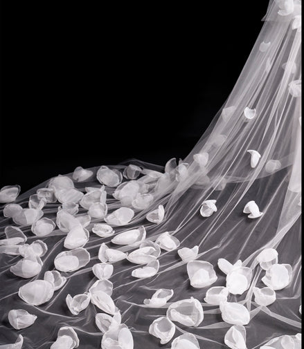 ASTRA Long Length Blooming Veil