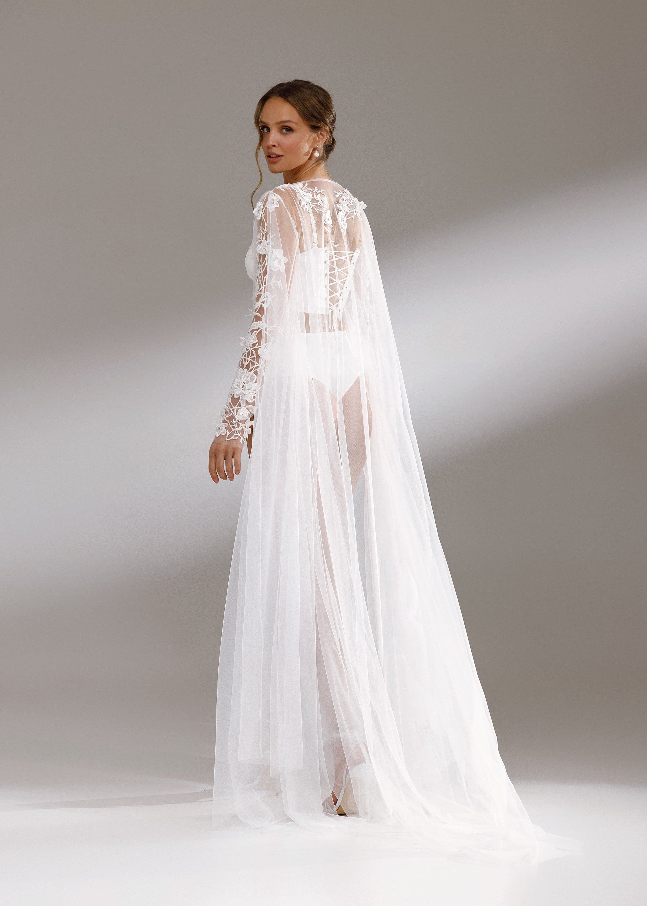 BLOSSOM Airy Peignoir with floral appliques