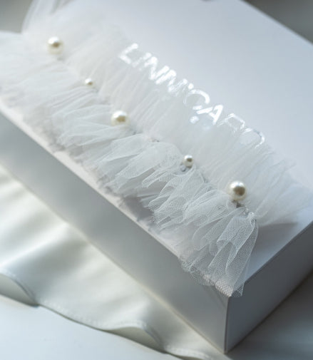 DROPS Bridal pearls garter