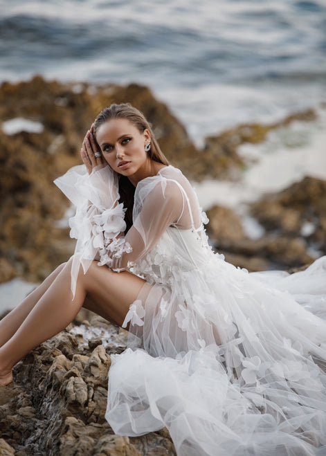 ELIZABETH boudoir dress with floral decration