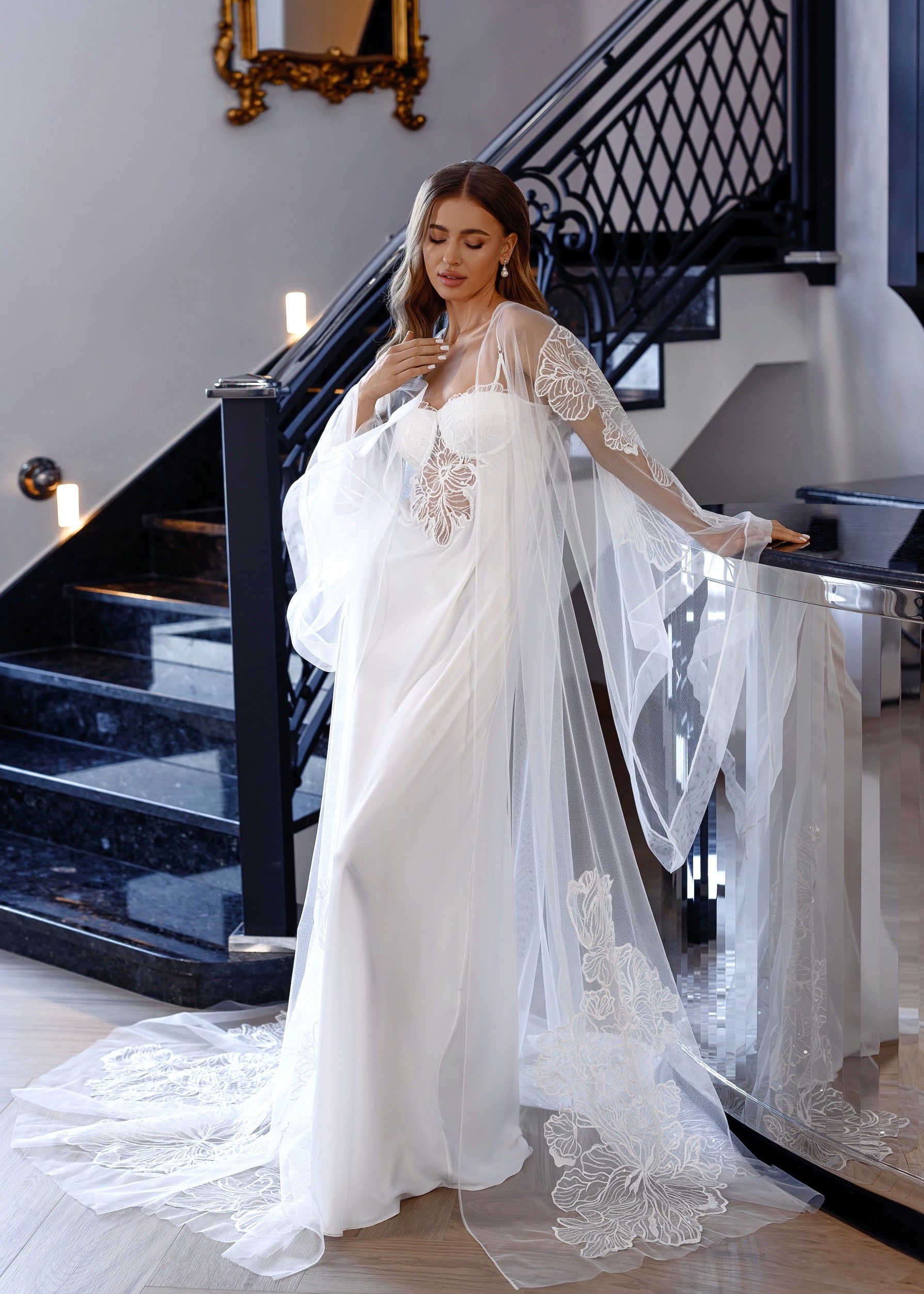 EMBER Floral Appliqué Peignoir