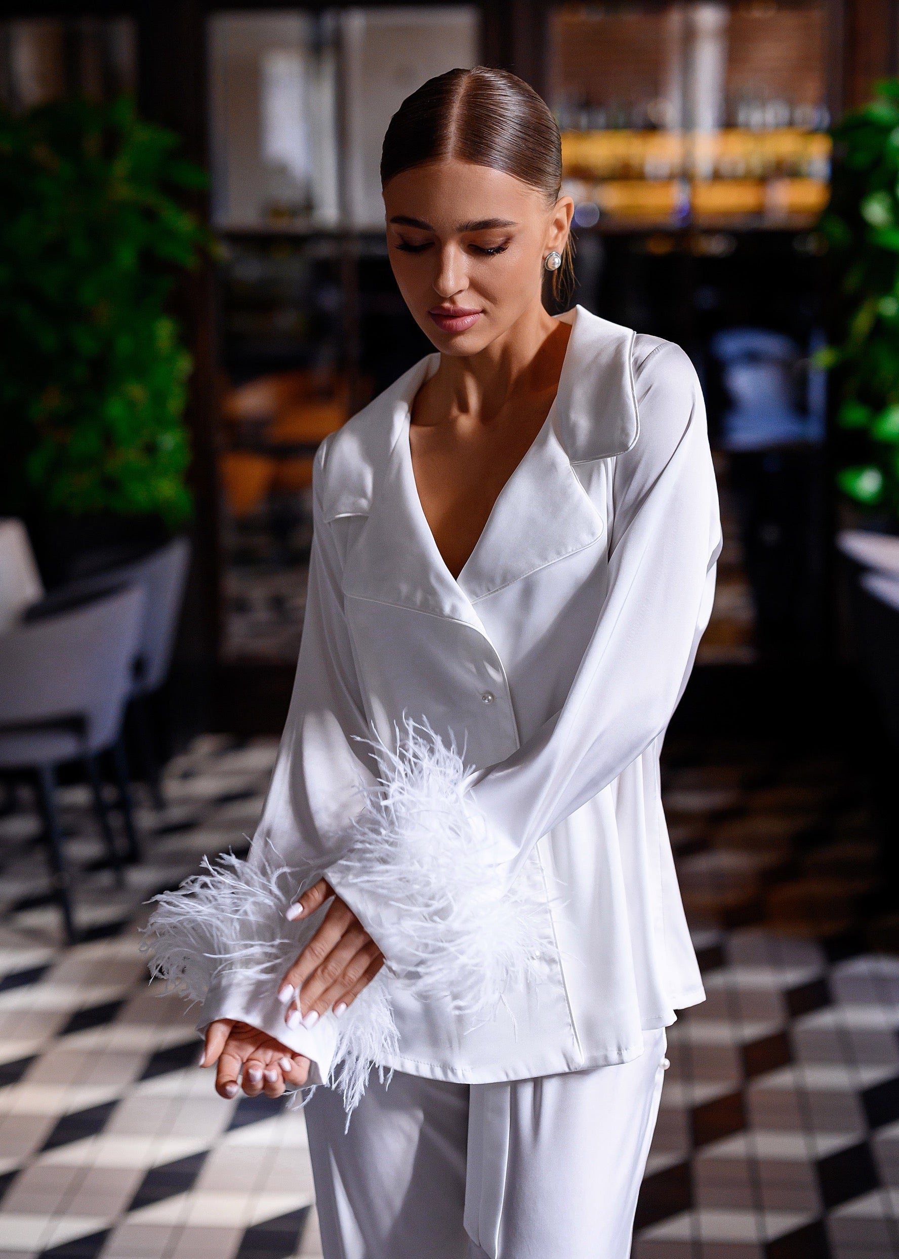 EMILIE Silk Pajama Set with Feathers in White