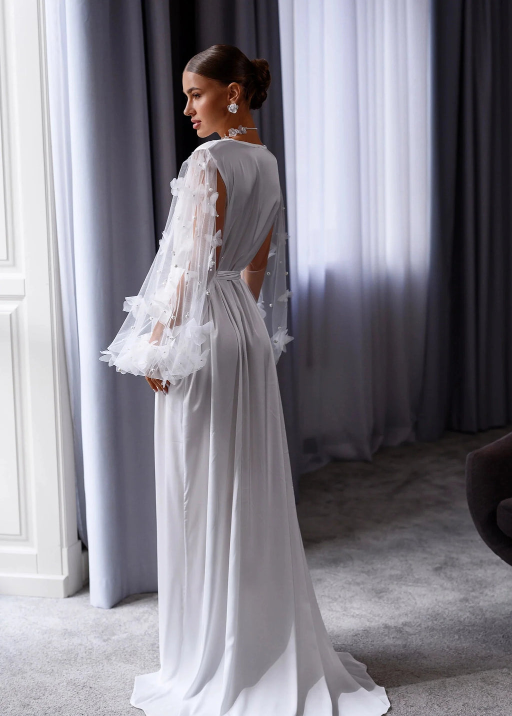 LINDA silk Ivory bridal robe with Butterflies and Pearls
