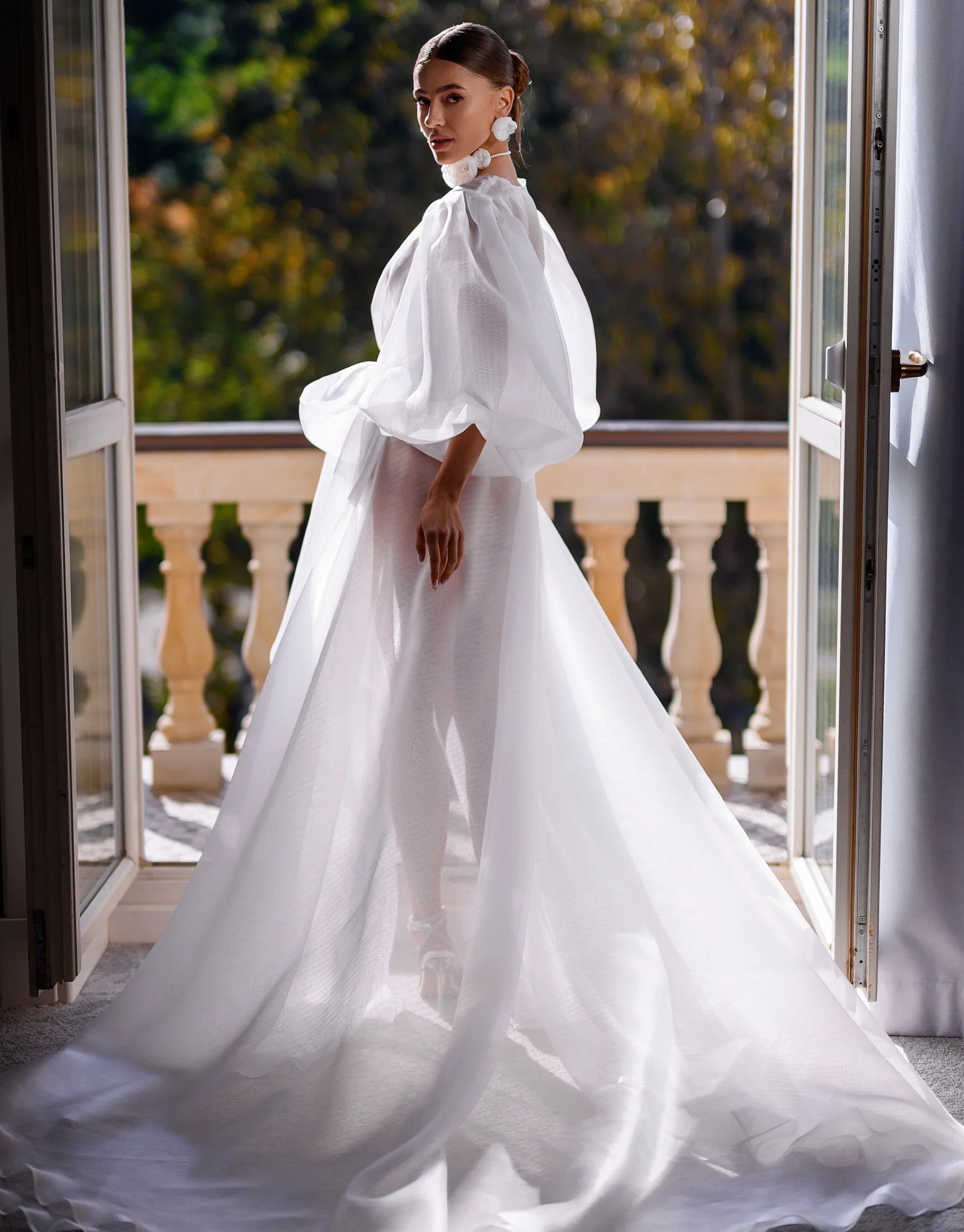 LISA Bridal Sheer Organza Robe with Voluminous Sleeves
