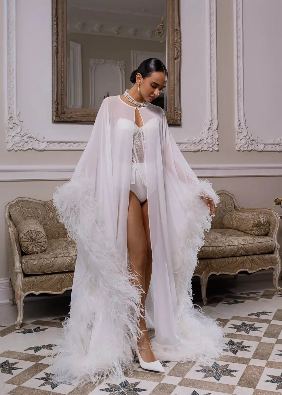 LUMIÈRE long cape with natural feathers