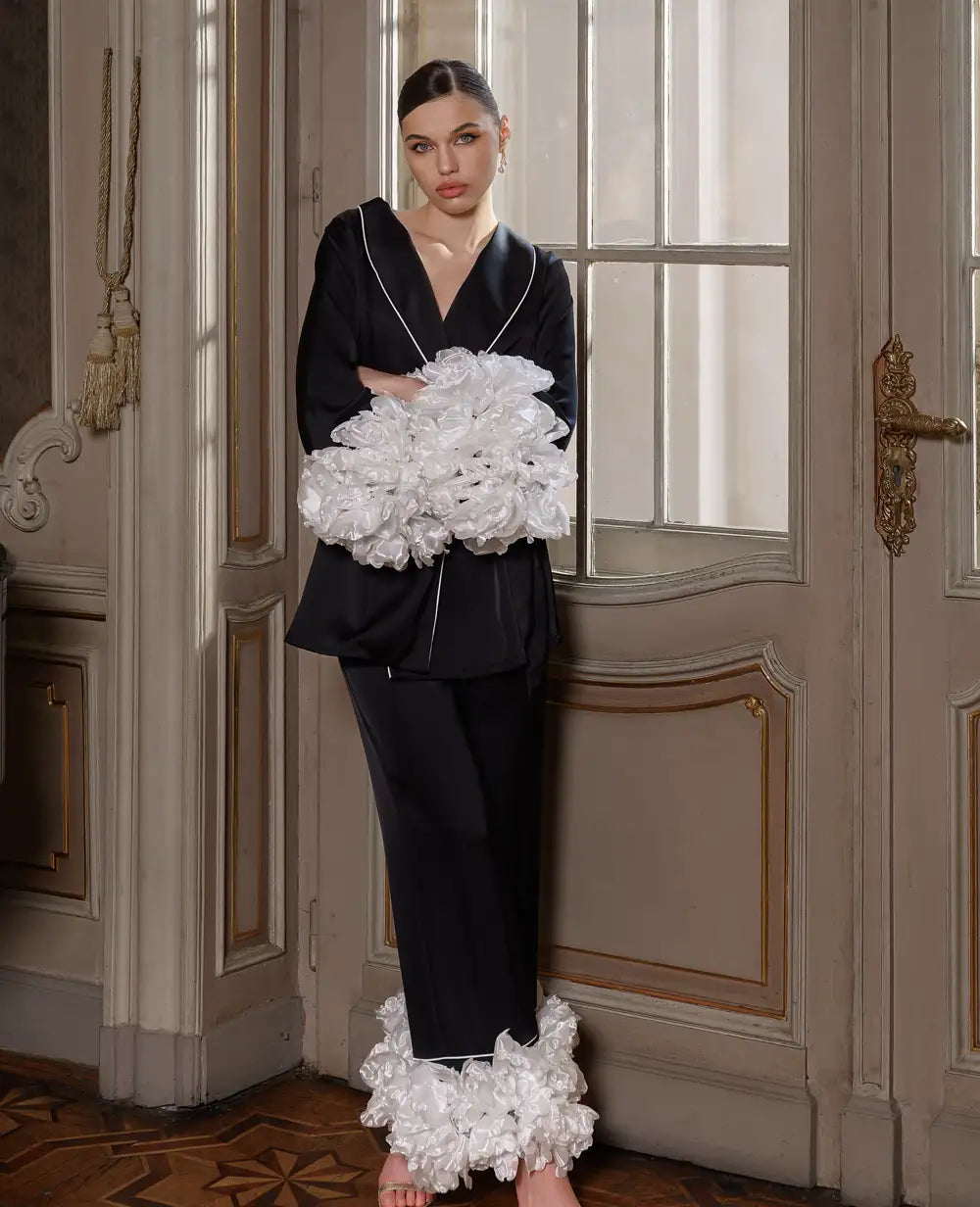MEGANE BLACK pyjama set with flowers