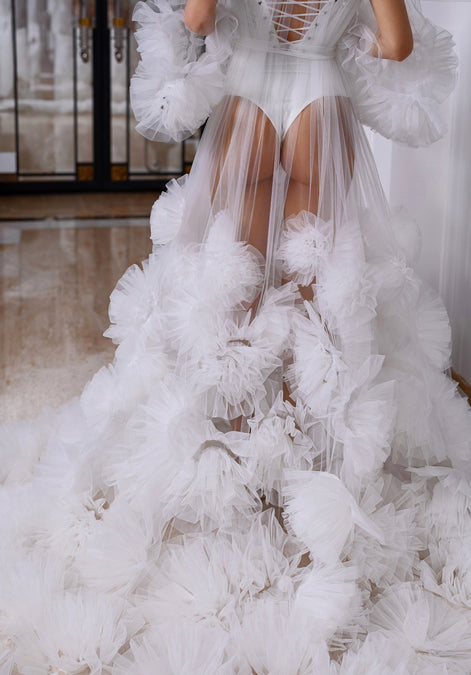 MOLLY Peignoir with 3D texture dahlias