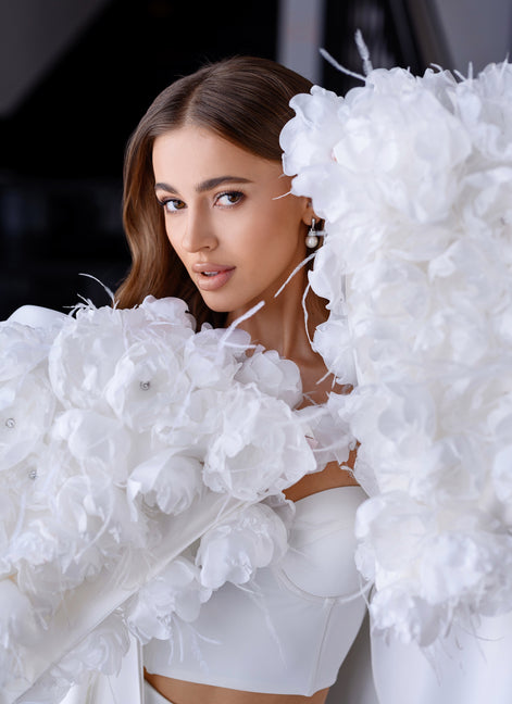 NICOLE  robe with handmade 3D flowers