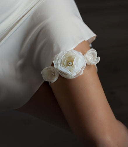 PEONY Bridal floral garter