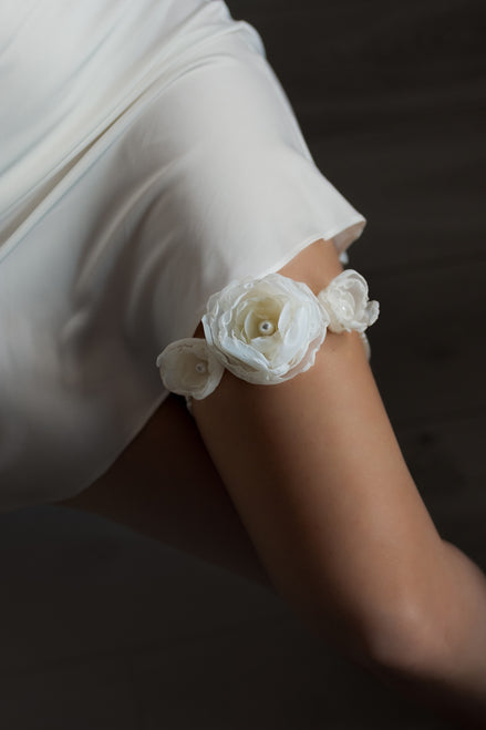 PEONY Bridal floral garter