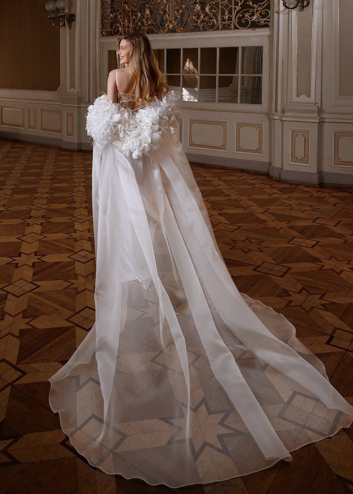 VALERIE bolero with flowers and long cape